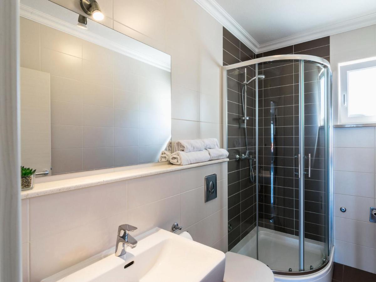 Apartment Villa 2 Pools-4 By Interhome سوتيفان المظهر الخارجي الصورة